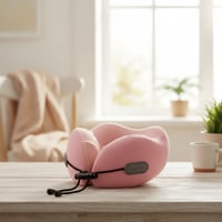 وسادة رقبة من الفوم مع حبل شد - وردي