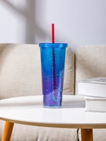 كوب مشروب بلاستيك بألوان متدرجة مع مزاز سعة كبيرة...