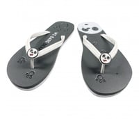 شبشب نسائي من سلسلة الدببة الثلاثة ( مقاس 37-38) -...