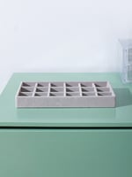 منظم علب المجوهرات 18 خانة - 21x12سم