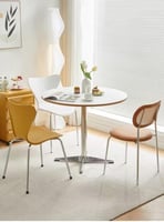 طاولة مفردة دائرية