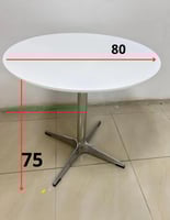 طاولة مفردة دائرية