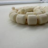 سبحة بلياردو ابيض قص كويتي مع الكسار