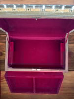 صدق خشبي فاخر لحفظ المقتنيات صناعة يدوية