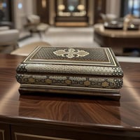 صندوق خشبي مطعم بالعاج والنحاس