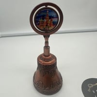 جرس للتنبية من المعدن يحمل شعار معالم موسكو