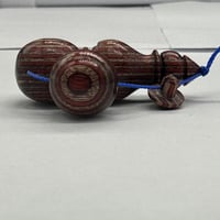 سبحة عيون من خشب الكافور