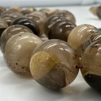 سبحة جلد ذيب طبيعي مع شهادة الخراط