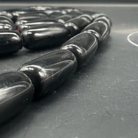 سبحة فاتورن لون رماني قص صنوبري