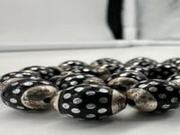 سبحة يسر حجازي مطعم بالفضه عدد الخرز 33