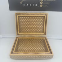 علبة خشبية صناعة يدوية مطعمه بالعاج والنحاس