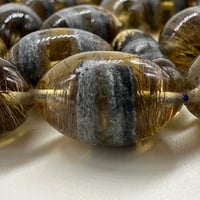 سبحة من جلد الضبع الطبيعي قص صنوبري