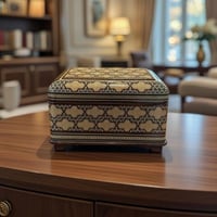 صندوق خشبي فاخر مطعم بالعاج والنحاس