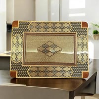 علبة خشبية فاخرة مطعمه بالعاج والنحاس