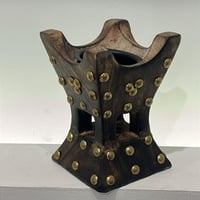 مبخرة خشبية هندية بالشكل الحايلي