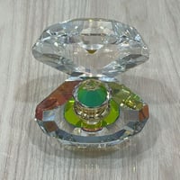 كرستاله بشكل صدفة ربع تولة فاخرة