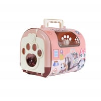 مجسم القطة مع أدوات العناية