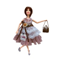 عروسة جميلة للأطفال