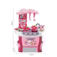 أدوات مائدة الطبخ في المنزل , مطبخ محاكي للواقع