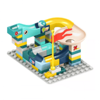 لعبة البناء بالمكعبات