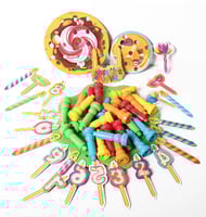 لعبة تورتة ثلاثية الابعاد مع شمع شكل مسامير