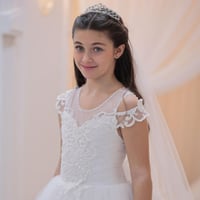 فستان لؤلؤ اوف وايت ب جيبون