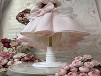 فستان الملكة بأكمام ترتر