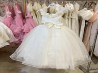 فستان سكري بجيبون