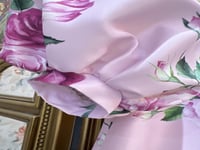 مورد عنابي ماما لوما