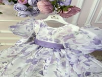 كاندي موف + بروش فيونكة وشنطة فقط