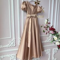 فستان طويل للعمر المحير