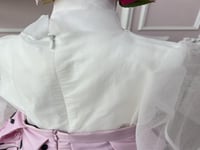 تايور ماما لوما أغصان الورد