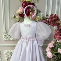 فستان شيفون بلون اللافندر+شنطة وطوق