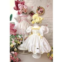 فستان لوليتة +طوق الفيونكة وبدون جيبون متوفر جيبون...