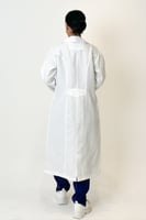 لاب كوت طبي بطول 44 إنش 335 | ®LAB MED