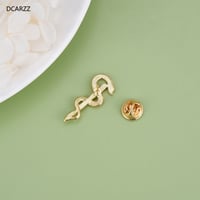 بروش طبي| Medical brooch L19