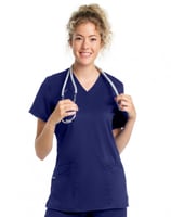 بلوزة سكراب طبي من لاندو