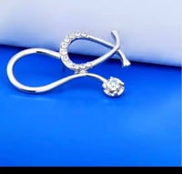 بروش سماعة ذهبية| Medical brooch