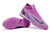 جزمة كرة قدم Nike