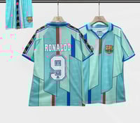 طقم رونالدو الظاهرة - برشلونة كلاسيك 1997