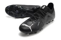 جزمة كرة قدم PUMA