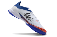 جزمة كرة قدم Adidas1