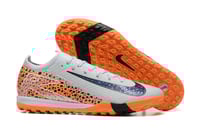 جزمة كرة قدم NIKE