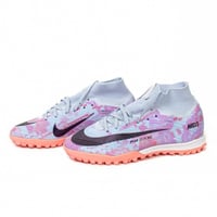 جزمة كرة قدم NIKEy