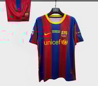 طقم برشلونة كلاسيك 2011