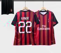 طقم كاكا - اي سي ميلان الاساسي 2013-2014