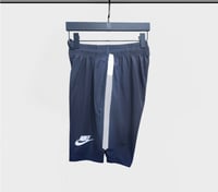 شورت Nike رياضي رمادي