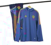 طقم مانشستر يونايتد التمرين