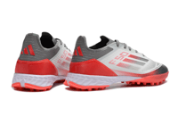 جزمة كرة قدم adidas