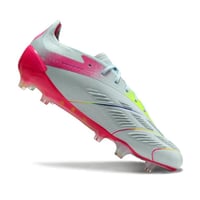 جزمة كرة قدم ADIDAS